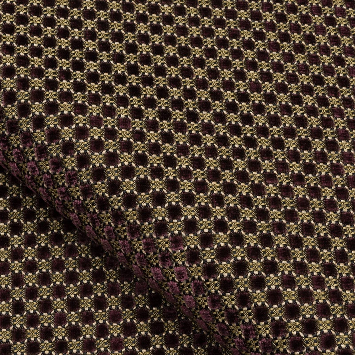 Velours Raphael 44 — Nobilis stof