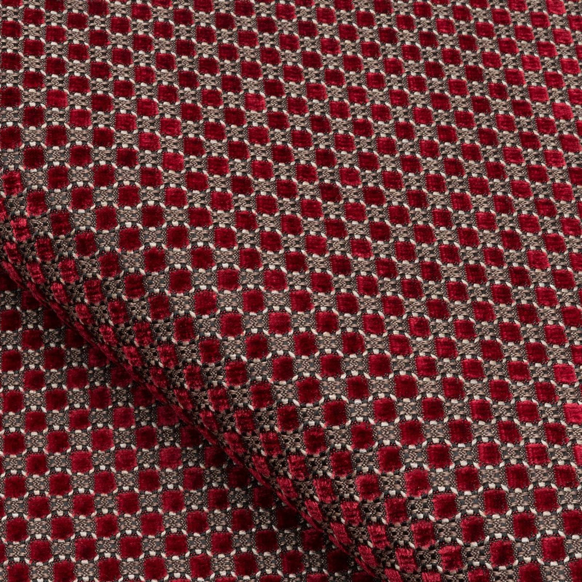 Velours Raphael 51 — Nobilis stof