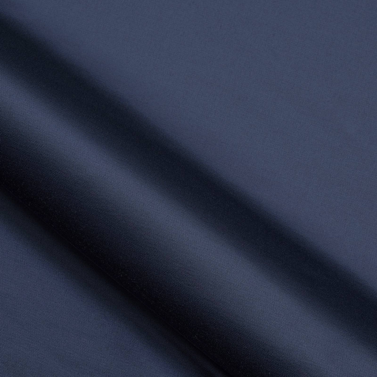 Faust 44 — Nobilis stof