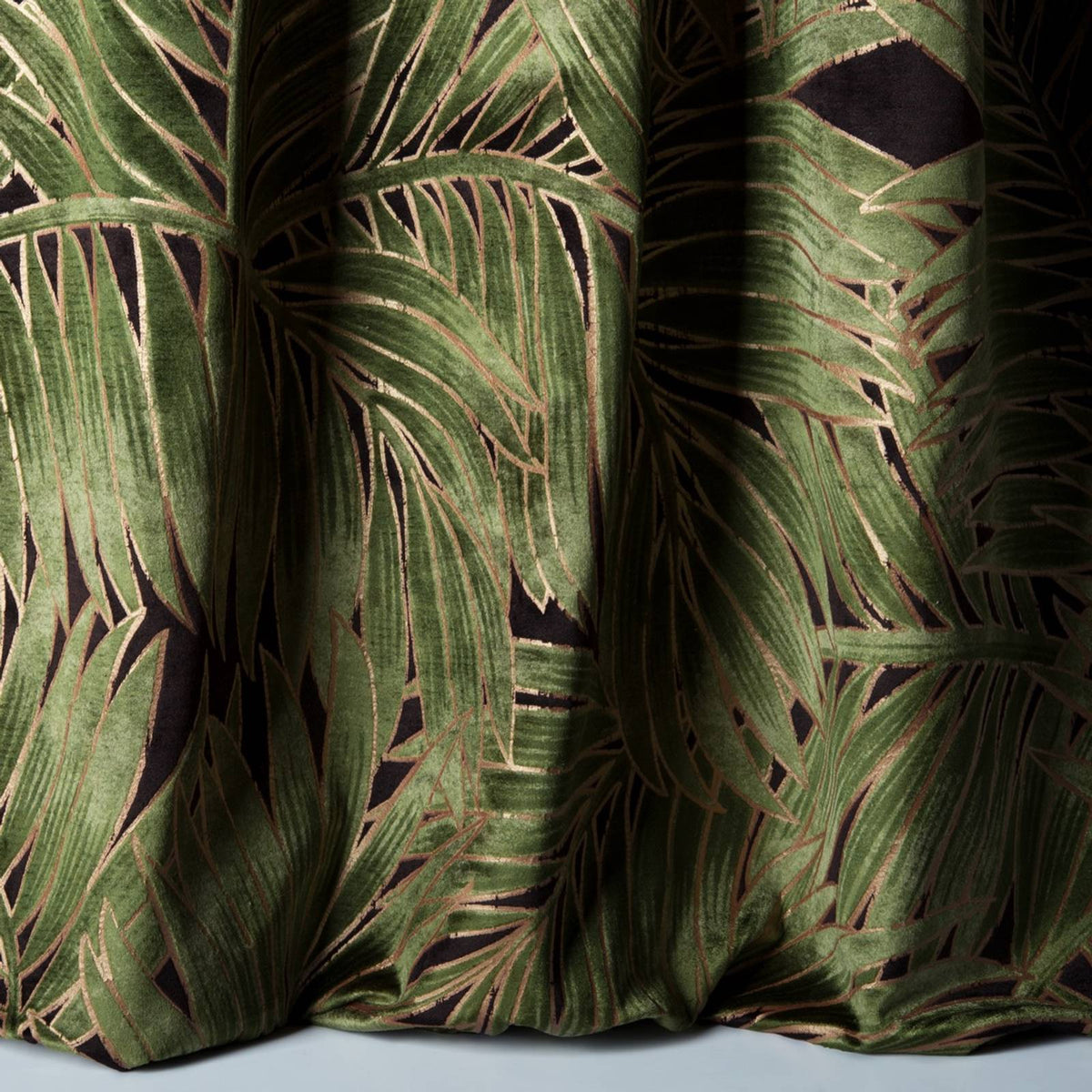 Velours Cycas 73 — Nobilis stof