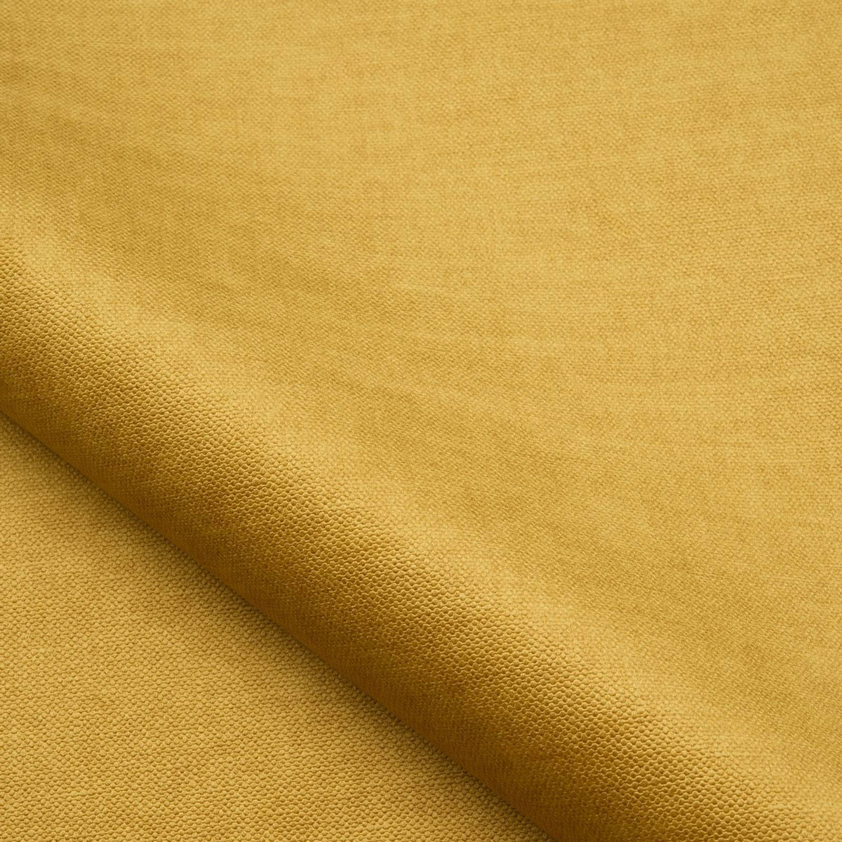 Velours Milo 37 — Nobilis Stoff