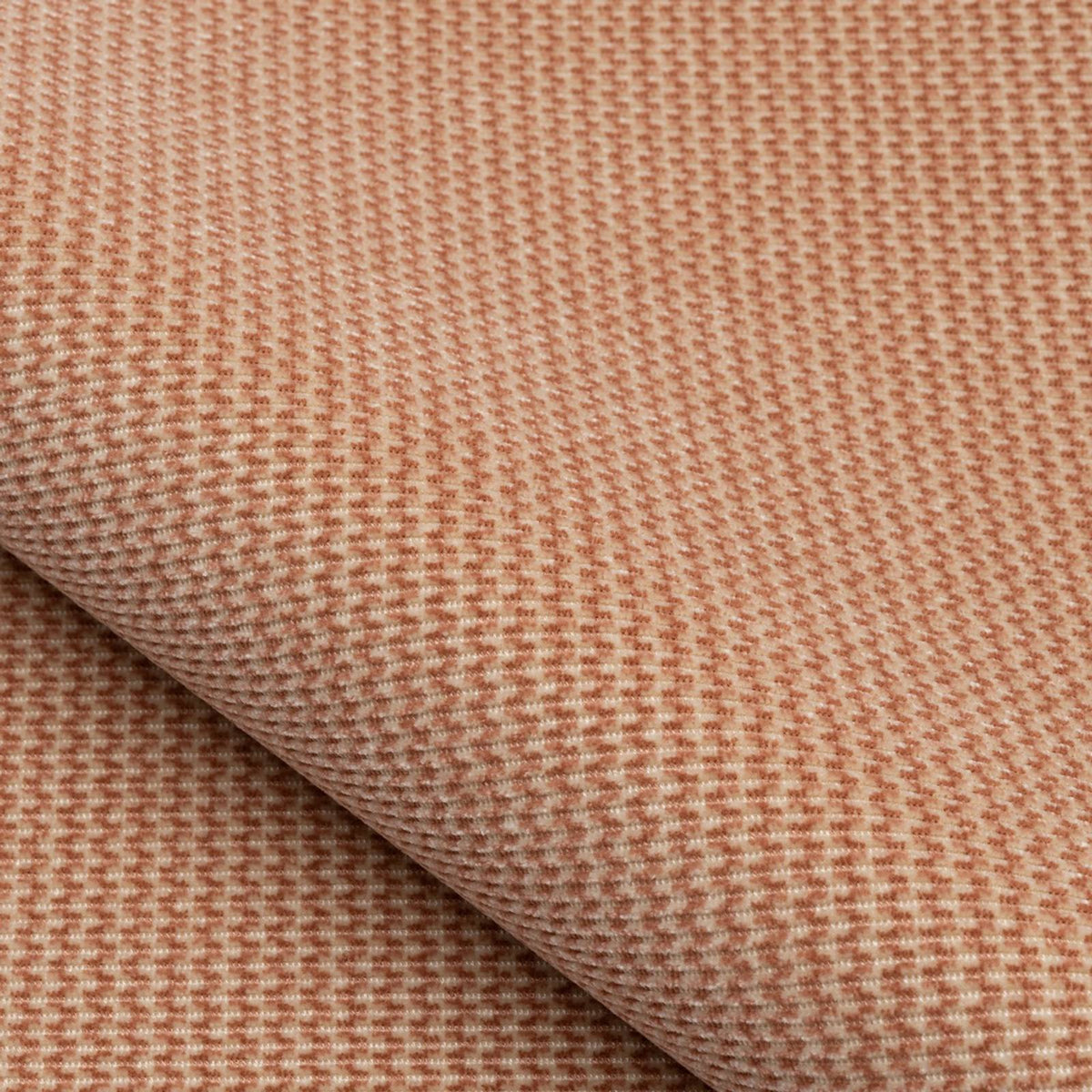 Velours Titan 48 — Nobilis Stoff