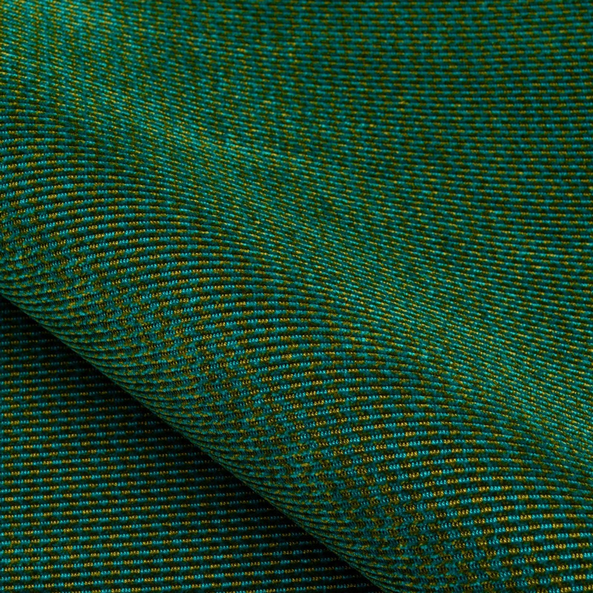 Velours Titan 75 — Nobilis Stoff