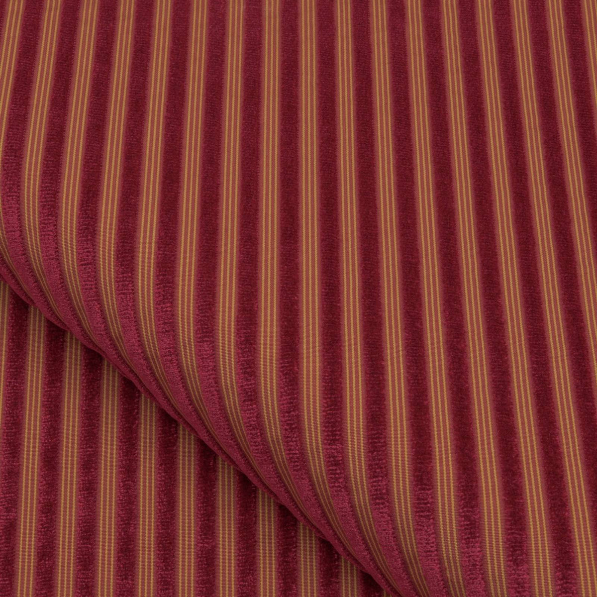 Manoir N°2 54 — Nobilis Stoff