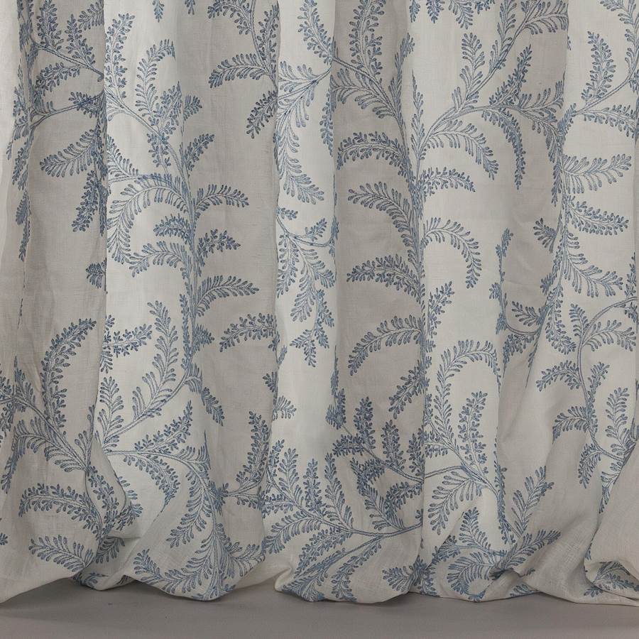 Colefax and Fowler Fabric Melina Blue