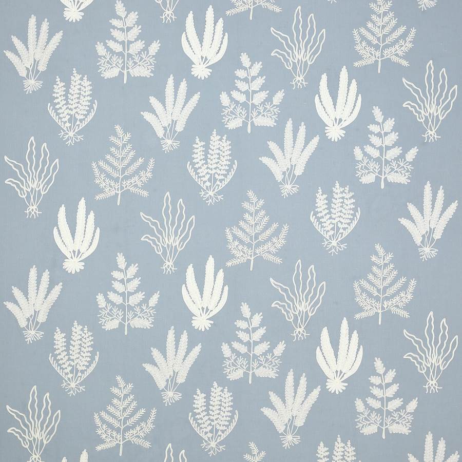 Colefax and Fowler Stoff Frensham Blue