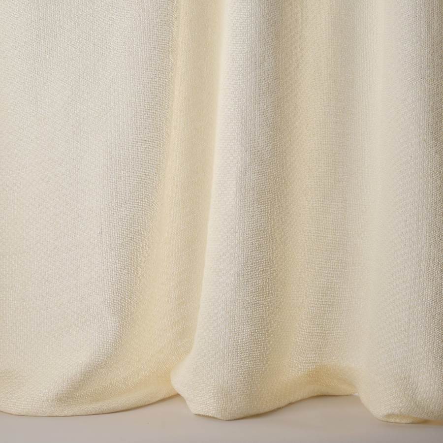 Larsen Fabric Flow Cream