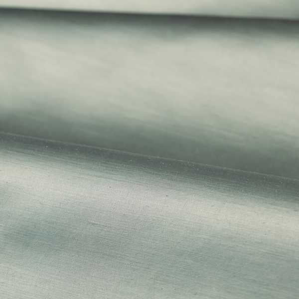 Zoffany Stof PILOT 0,5m — Zoffany Amoret Performance Pale Duck Egg