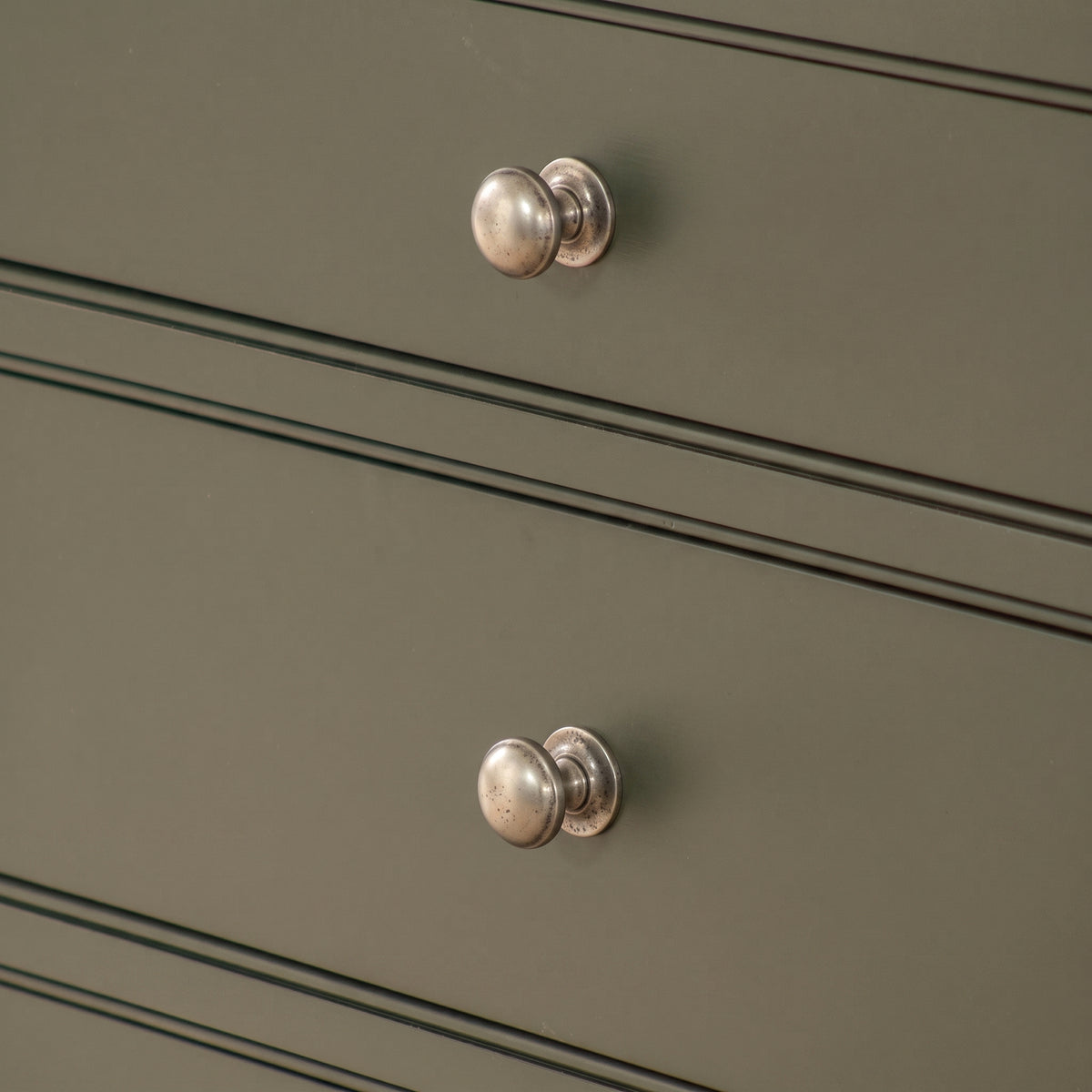 Cotswold Schrankknopf, Pilzform — Raumbild, Antik nickel - NBP