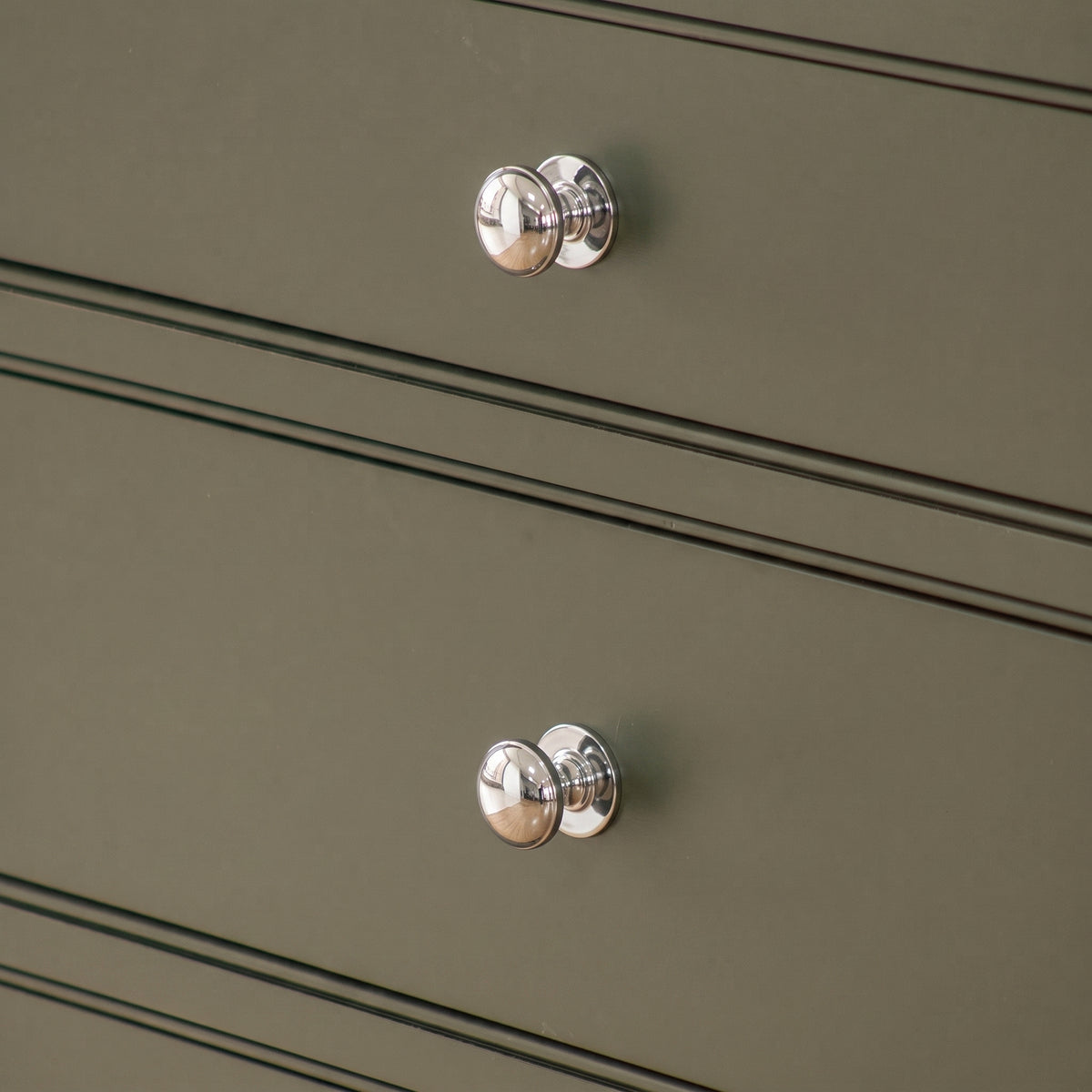 Cotswold Schrankknopf, Pilzform — Raumbild, Polished chrome plate
