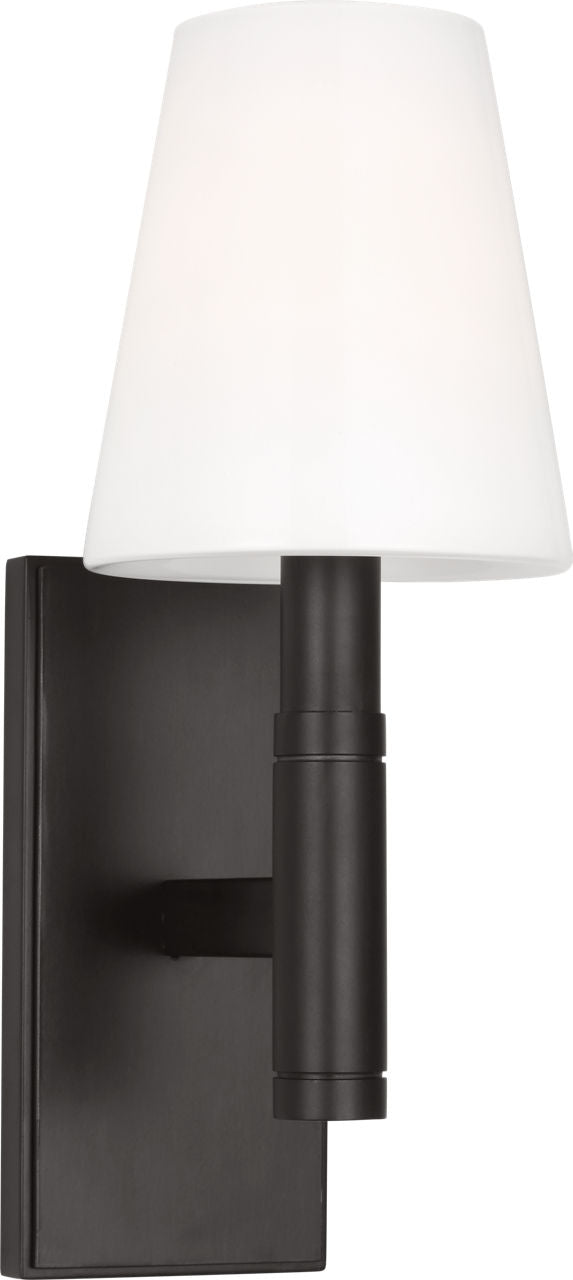 Beckham Classic Rectangular Wandlamp — Thomas O'Brien for Visual Comfort & Co. detailfoto