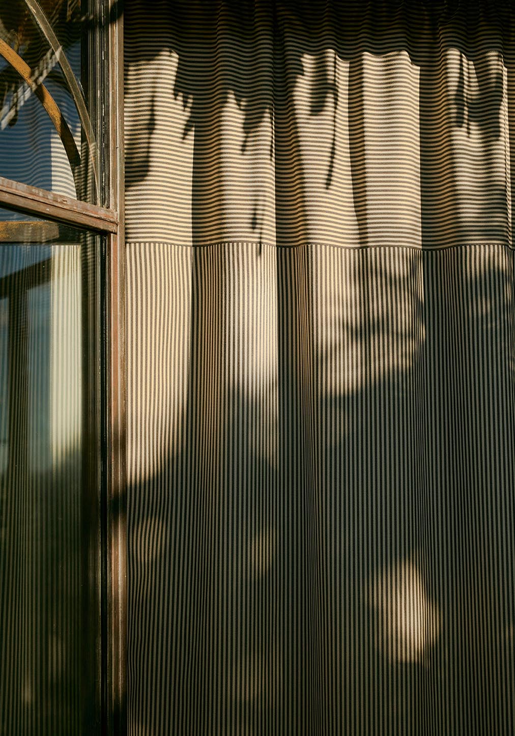 Bellagio miljöbild — Pierre Frey tyg