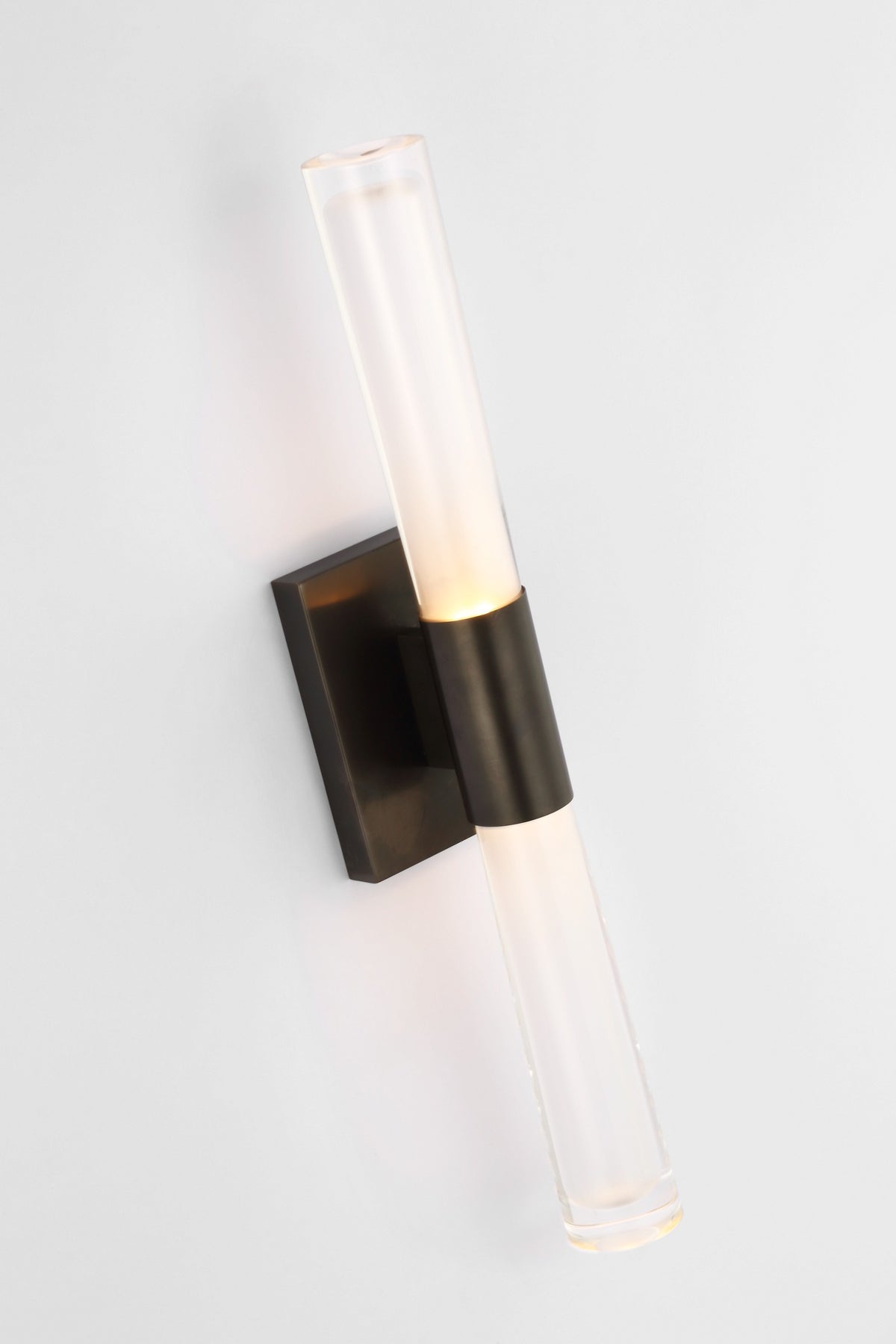 Brenta Single Wandlamp detailfoto