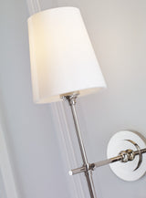 Bryant Vägglampa — Thomas O'Brien for Visual Comfort & Co. — Polished Nickel with White Glass detaljbild