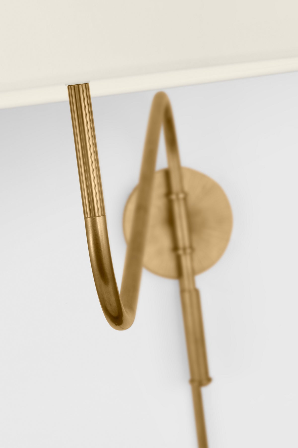 Canto Grande Swinging Vägglampa — Thomas O'Brien for Visual Comfort & Co. detaljbild
