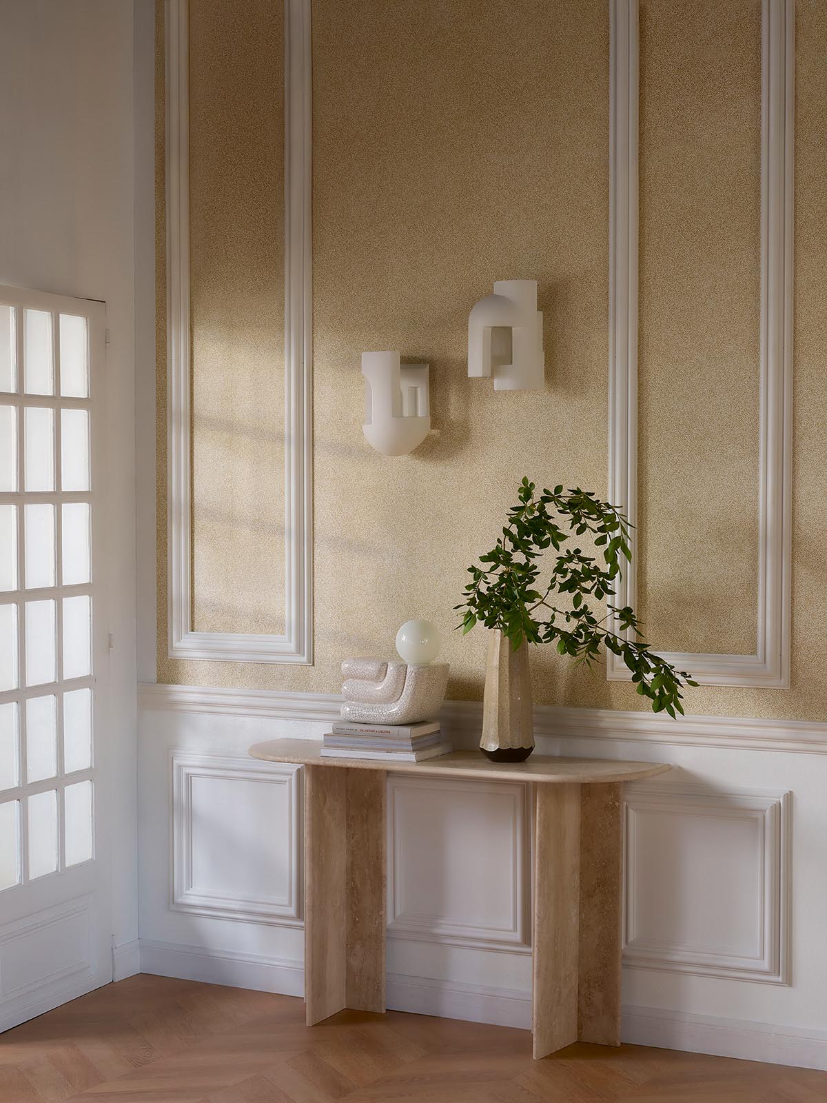 Craquelin room setting — Pierre Frey wallpaper