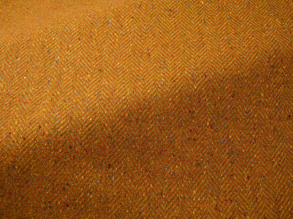 Finn Burntorange — Pierre Frey tyg