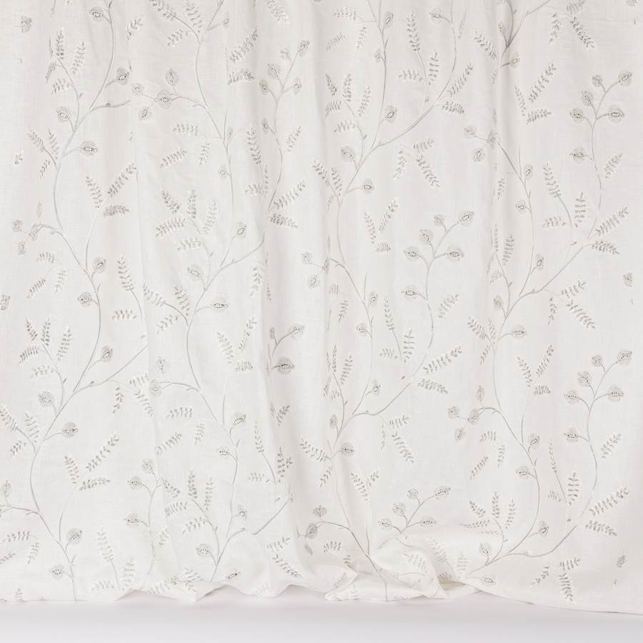 Honiton Sheer Silver — Colefax & Fowler fabric