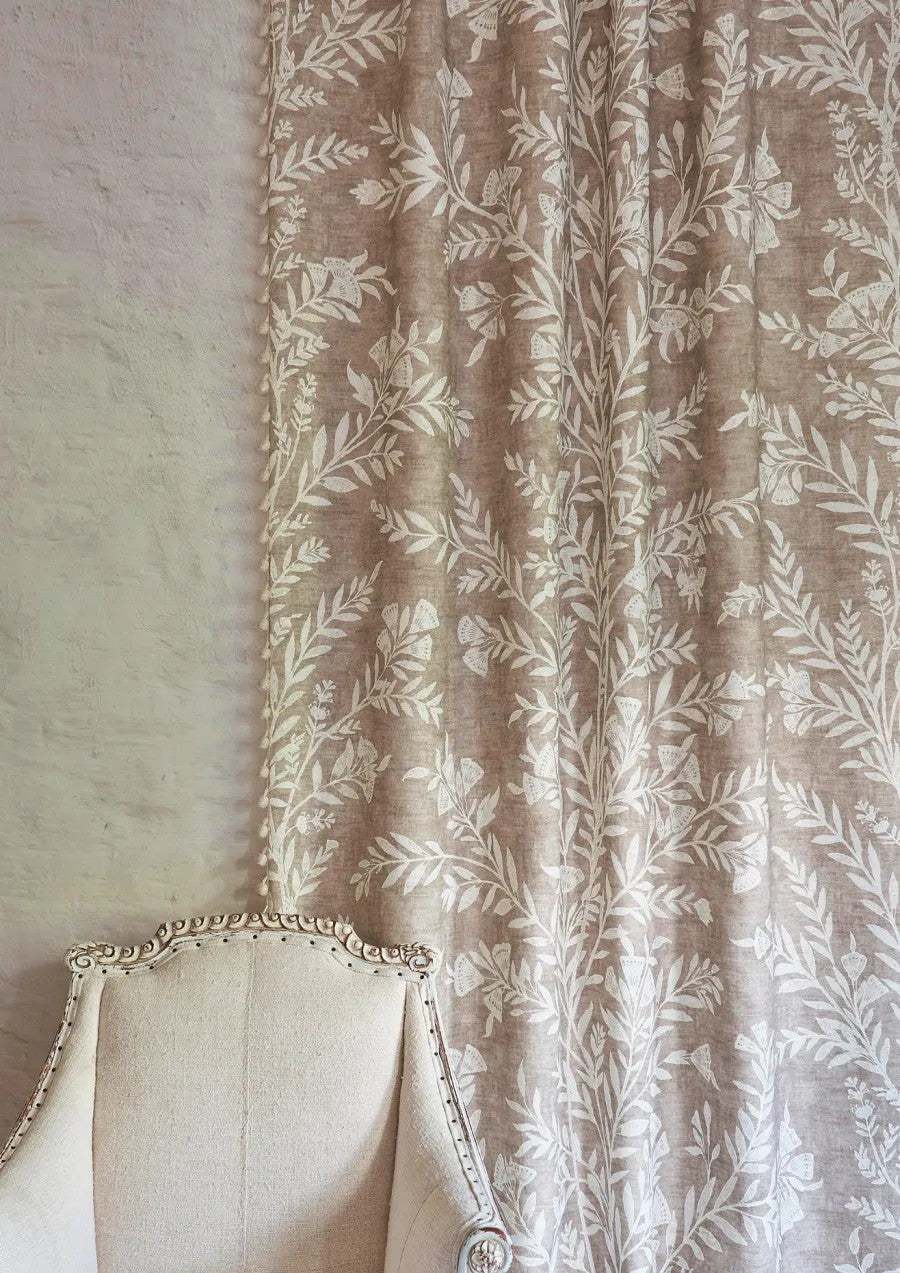 Fan Flower Plaster — Lewis & Wood Stoff