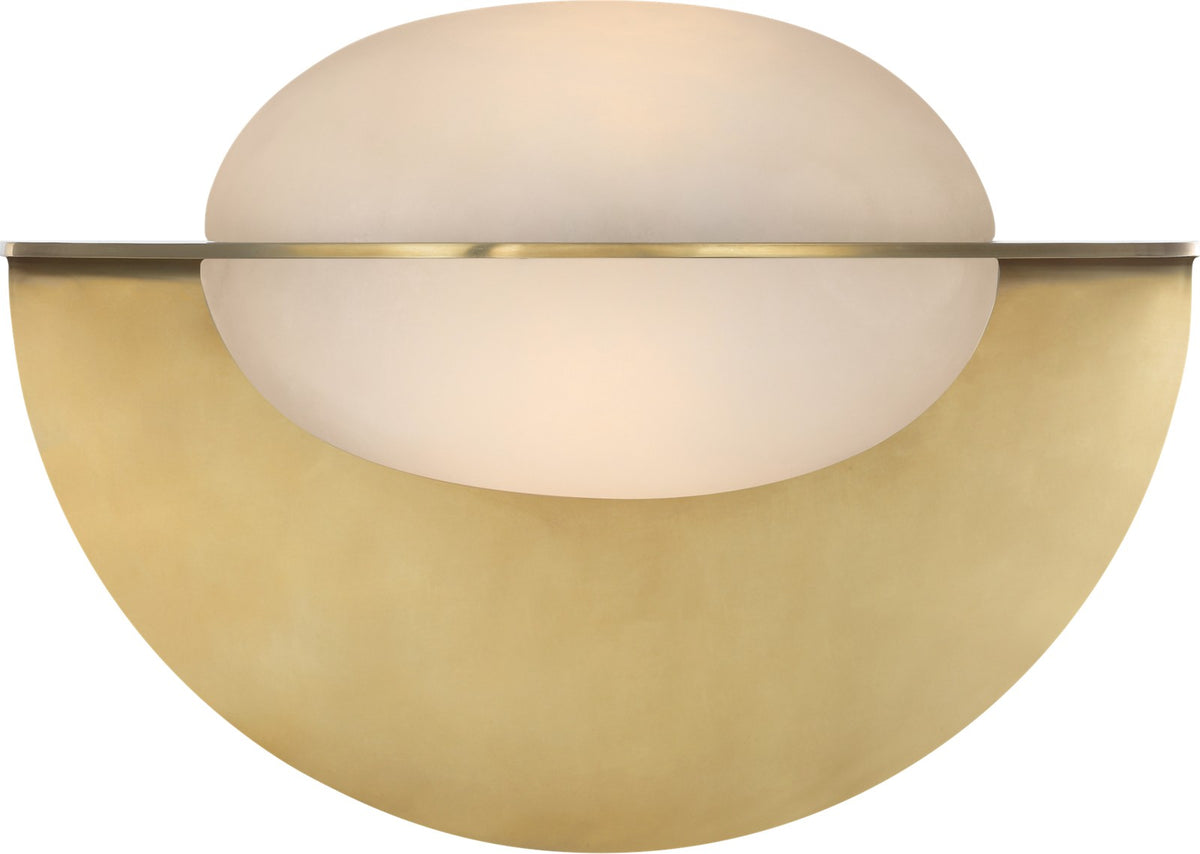 Fosse 9" Invertable Oval Wandlamp — Kelly Wearstler for Visual Comfort & Co. — Antique-Burnished Brass with Alabaster