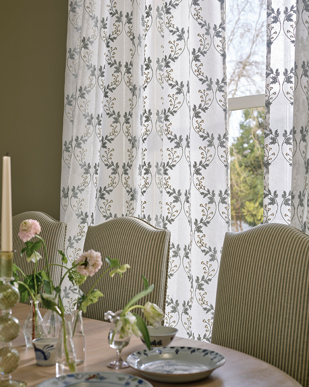 Georgia Sheer sfeerbeeld — Colefax & Fowler stof