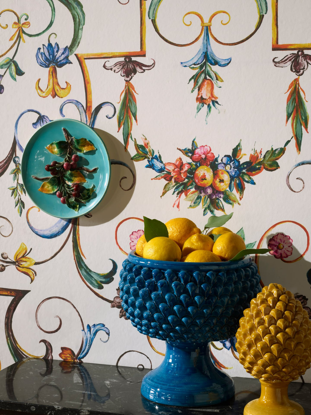 Giardino room setting — Pierre Frey wallpaper