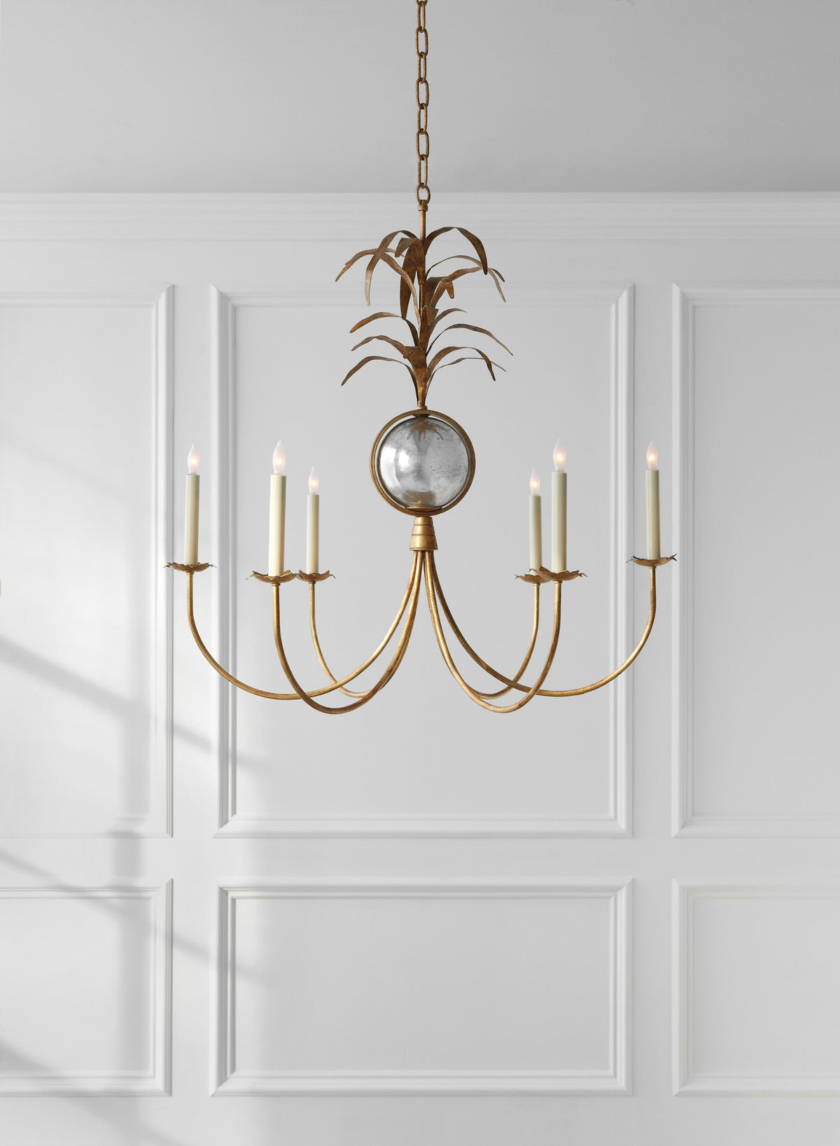 Gramercy Medium Kroonluchter — Chapman & Myers for Visual Comfort & Co. sfeerbeeld