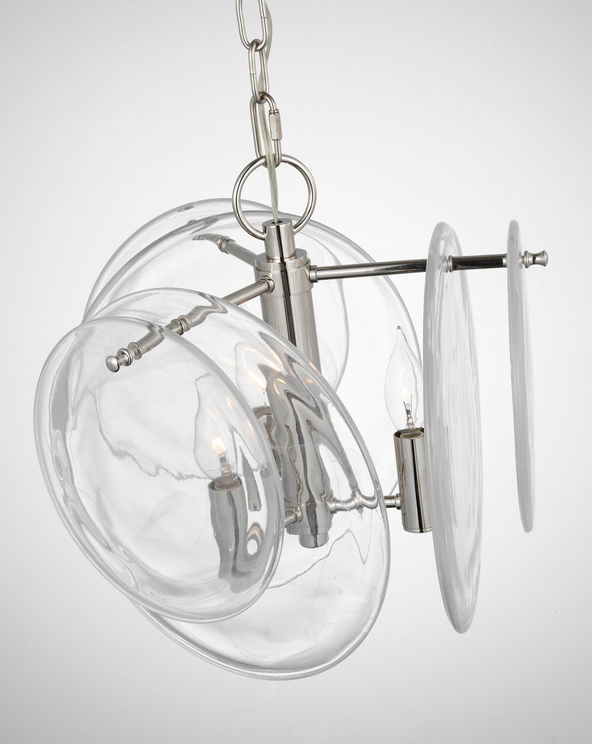 Loire Petite Takkrona — AERIN for Visual Comfort & Co. — Polished Nickel with White Strie Glass detaljbild