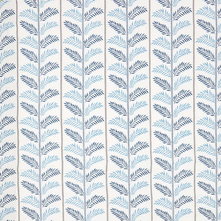 Plumier Blue / White — Nina Campbell -kangas