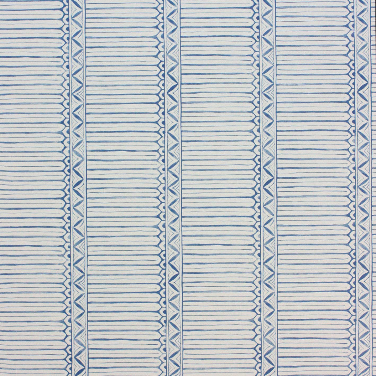 Domiers Indigo/Ivory — Nina Campbell behang