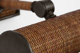Halwell 8" Tavelbelysning — Chapman & Myers for Visual Comfort & Co. — Bronze and Natural Woven Rattan detaljbild