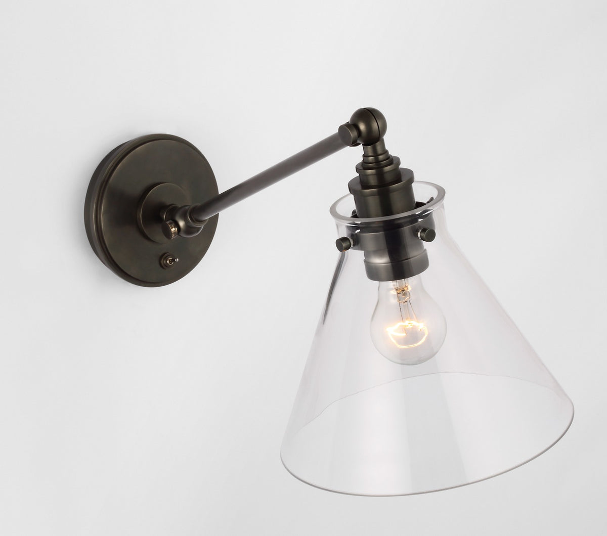 Parkington Single Library Vägglampa — Chapman & Myers for Visual Comfort & Co. — Bronze detaljbild
