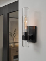 Presidio 14" Outdoor Buitenlamp — Ian K. Fowler for Visual Comfort & Co. detailfoto