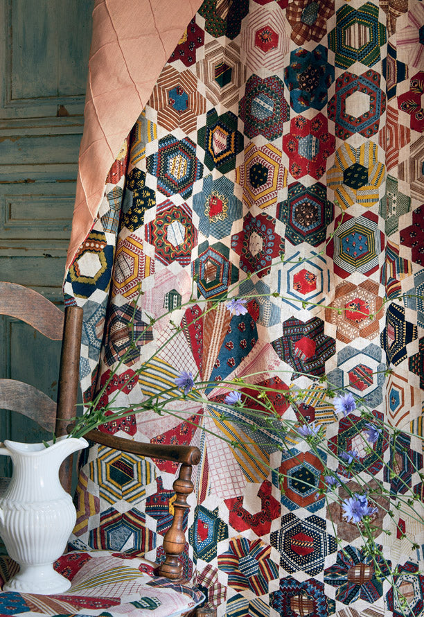 Quilt miljöbild — Pierre Frey tyg