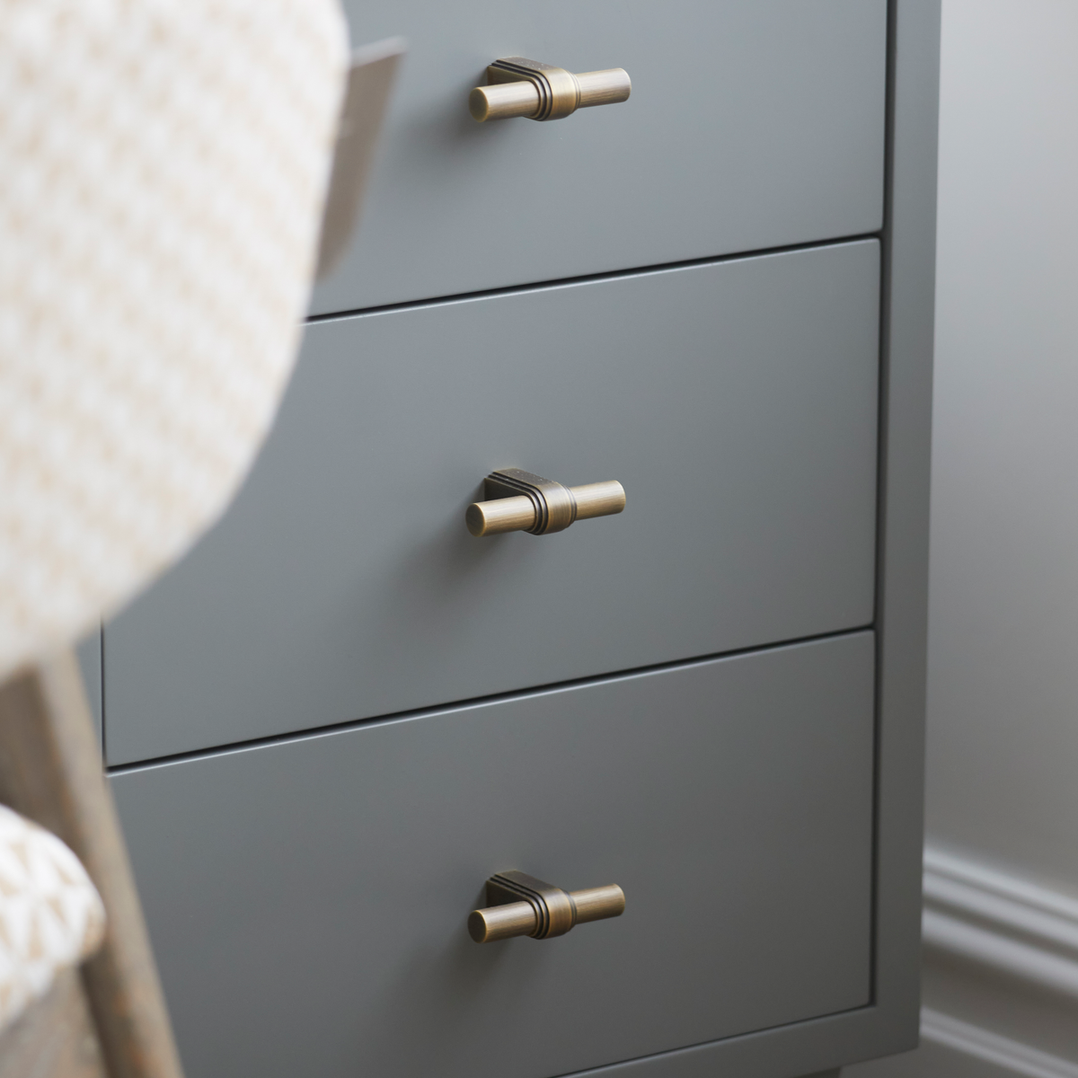 Armac Martin Gaumont T-bar handle – room setting