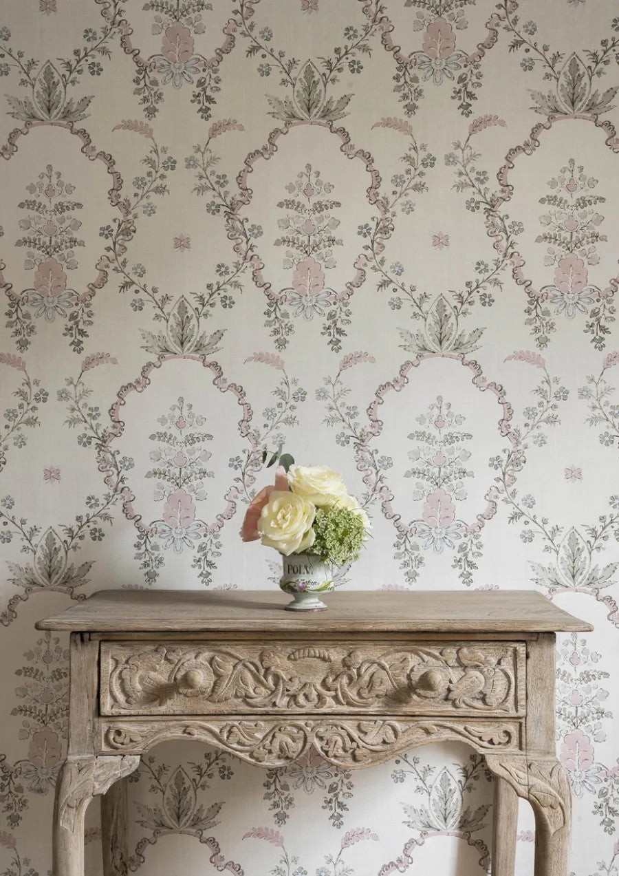 Vallance Myrtle Pink — Lewis & Wood behang