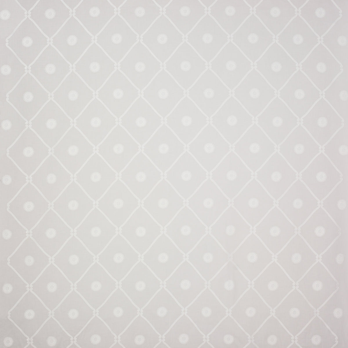 Colefax and Fowler Stoff Buckley White
